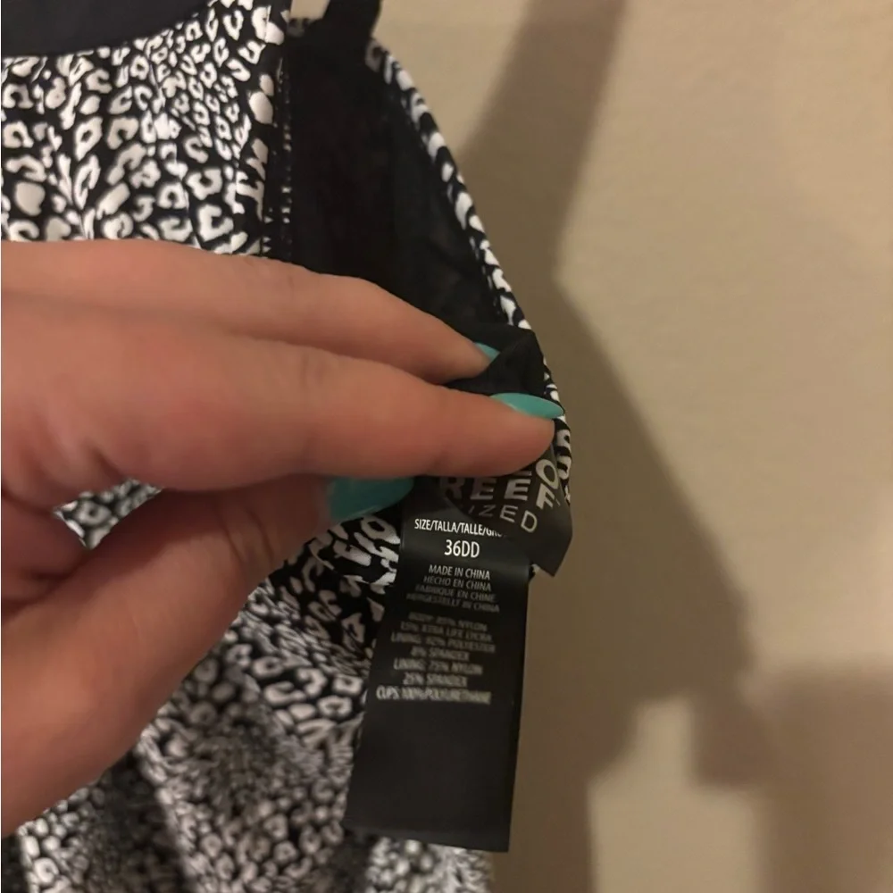 Coco Reef Printed Ultra Fit Underwire Bra-Sized Tankini Top - Picture 8 of 9